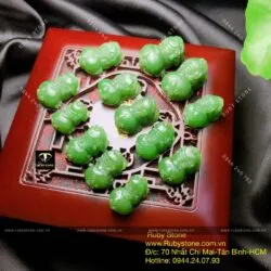 Tỳ hưu ngọc bích Canada (nephrite jade)