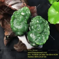 Cặp tỳ hưu Ngọc bích Canada chạm trổ tinh xảo (Trưng bày Phong thủy)
