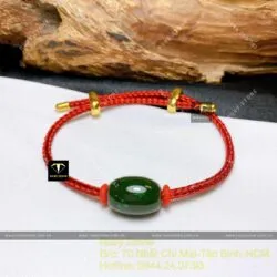 Lu thống ngọc bích Canada dáng thon xanh lý đậm