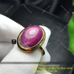 Đá quý Ruby