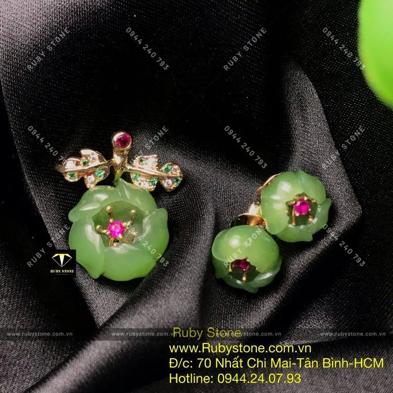 Khuyên tai Hoa mẫu đơn Ngọc bích, vàng 10k Khuyên tai Hoa mẫu đơn Ngọc bích, vàng 10k - Ảnh 5
