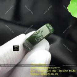 Nhẫn Ngọc bích khắc chú “Om mani Padme Hum”, bản 7 ly - Hình ảnh 2