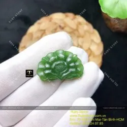 Mặt dây chuyền Hoa mẫu đơn xếp tầng Ngọc bích