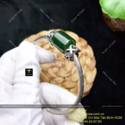 Kiềng tay lu thống Ngọc bích vuông sẫm màu - Hình ảnh 6
