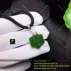 Mạn đà la khắc Lục tự minh chân ngôn Ngọc bích cho bé, KT 18mm