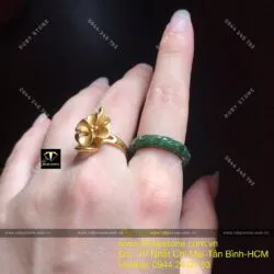 Nhẫn cặp Ngọc bích chạm khắc hoa văn màu đậm - Ảnh 4