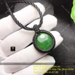 Mặt dây chuyền tròn Ngọc bích thắt dây tối giản, ĐK 23mm - Hình ảnh 4