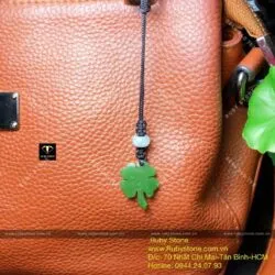 Móc treo cỏ 4 cánh ngọc bích Canada