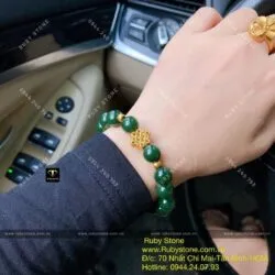 Vòng chuỗi ngọc bích Canada màu đậm, mix charm vàng 24k - Ảnh 4