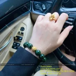 Vòng chuỗi ngọc bích Canada màu đậm 14 ly, mix charm vàng 24k