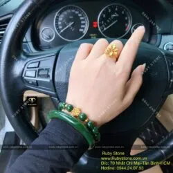 Bộ sản phẩm vòng bản tròn và vòng chuỗi Ngọc bích mix charm vàng 24k