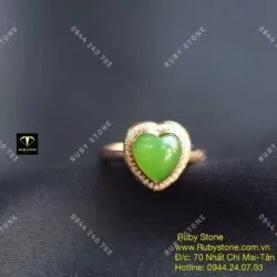 Nhẫn trái tim Ngọc bích, vàng 18k