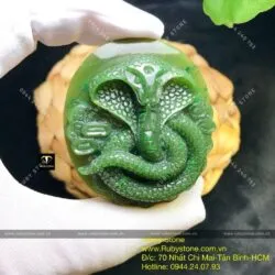 Mặt dây ngọc bích Canada chạm trổ Linh xà (rắn hổ chúa), KT 52mm - Ảnh 4