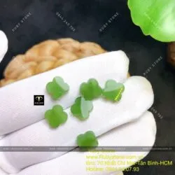 Mặt đá trang sức cỏ 4 cánh ngọc bích 8 ly - Hình ảnh 4