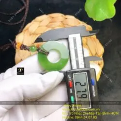 Mặt dây chuyền đồng điếu vuông Ngọc bích xanh lá, ĐK 28mm - Ảnh 2