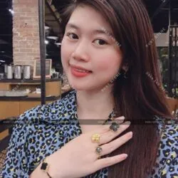 Mặt dây cỏ 4 cánh Ngọc bích đen, vàng 18k