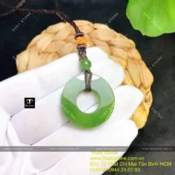 Mặt dây chuyền đồng điếu vuông Ngọc bích xanh lá, ĐK 28mm