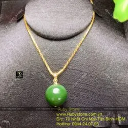 Mặt dây chuyền Trái châu Ngọc bích, vàng 18k - Hình ảnh 4