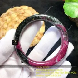 Vòng bản liền Ruby Nam Phi 3 màu bản tròn, ni tay 54mm