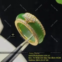Nhẫn tròn Ngọc bích viền tấm, vàng 10k - Hình ảnh 6