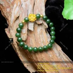 Vòng ngọc bích Canada 8 ly xanh đậm, mix charm Hoa sen vàng 24k - Ảnh 5
