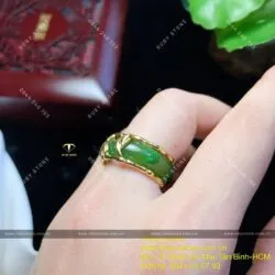 Nhẫn ngọc bích Canada kiểu đốt trúc, vàng 10k Nhẫn ngọc bích Canada kiểu đốt trúc, vàng 10k