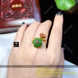 Nhẫn hoa mai búp đỏ Ngọc bích free size, vàng 18k - Hình ảnh 5