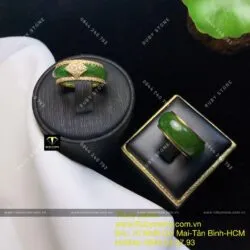Nhẫn tròn Ngọc bích viền tấm, vàng 10k - Hình ảnh 2