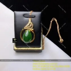 Mặt dây chuyền Thiên nga Ngọc bích, vàng 18k