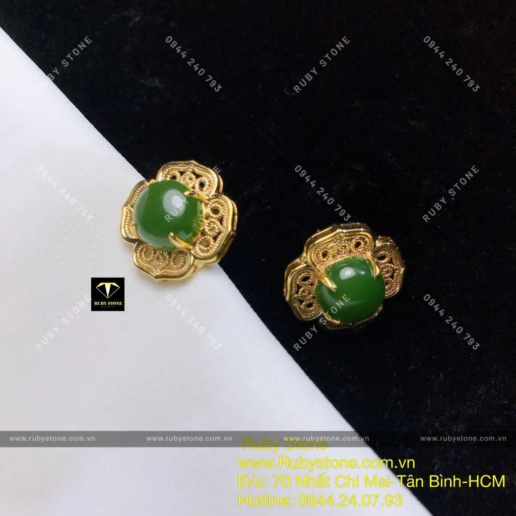 Khuyên tai ngọc bích Canada thiết kế dáng hoa mai, vàng 10k Khuyên tai ngọc bích Canada thiết kế dáng hoa mai, vàng 10k - Ảnh 6