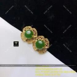 Khuyên tai ngọc bích Canada thiết kế dáng hoa mai, vàng 10k Khuyên tai ngọc bích Canada thiết kế dáng hoa mai, vàng 10k