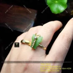 Nhẫn hồ điệp cánh liền Ngọc bích Canada, vàng 10k - Hình ảnh 7