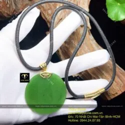 Mặt dây chuyền ngọc bích Canada móc vàng 18k, kích thước 47mm - Hình ảnh 3