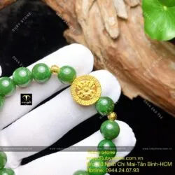 Vòng Ngọc bích Canada 10 ly, mix bánh xe Kinh luân vàng 24k - Hình ảnh 3