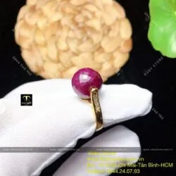 Nhẫn trái châu Ruby Nam Phi mài giác, vàng 18k - Ảnh 2