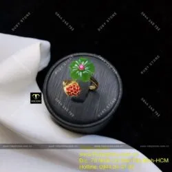 Nhẫn hoa mai búp đỏ Ngọc bích free size, vàng 18k - Hình ảnh 7