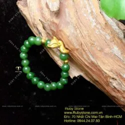 Vòng tay ngọc bích Canada 8 ly, mix charm Hồ ly vàng 24k - Hình ảnh 4