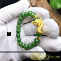 Vòng tay ngọc bích Canada 8 ly, mix charm Hồ ly vàng 24k - Hình ảnh 3