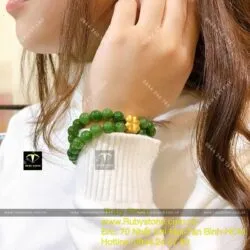 Vòng Ngọc bích Canada 8 ly đôi, mix charm Cỏ 4 cánh vàng 24k - Hình ảnh 7