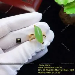 Nhẫn hạt dưa Ngọc bích ổ xoắn, vàng 10k - Hình ảnh 4