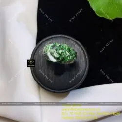Nhẫn hoa mẫu đơn ngọc Cẩm thạch sơn thủy (nguyên khối) - Hình ảnh 4