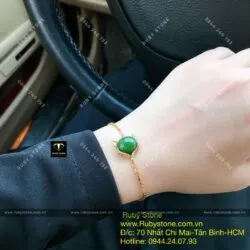 Lắc hồ ly ngọc bích Canada, vàng 18k
