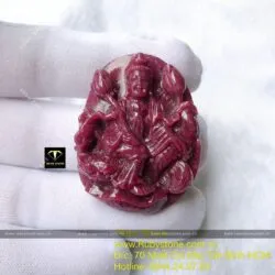 Phật Bà tự tại bên liên hoa Ruby Nam Phi, KT 43mm