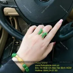 Bộ sản phẩm Vòng ngọc bích mix charm vàng 24k và nhẫn hồ điệp, vàng 10k - Hình ảnh 3