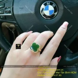 Bộ vòng Lu thống ngọc bích và nhẫn cỏ 4 cánh, vàng 18k - Ảnh 2