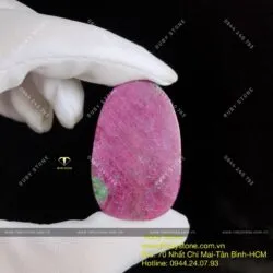 Phật bản mệnh Như lai đại nhật Ruby Nam Phi - tuổi Thân, Mùi, kích thước 42mm Phật bản mệnh Như lai đại nhật Ruby Nam Phi - tuổi Thân, Mùi, kích thước 42mm