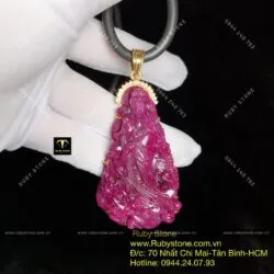 Phật Bà Ruby Nam Phi, vàng 18k, KT 58mm