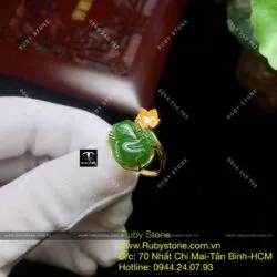 Nhẫn hồ ly Ngọc bích hoa nụ tấm trắng, vàng 10k - Ảnh 3