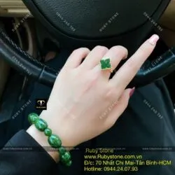 Bộ vòng lu thống Ngọc bích và nhẫn cỏ bốn cánh nhọn, vàng 10k - Hình ảnh 2
