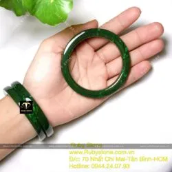 Cặp vòng bản liền ngọc bích Canada, bản vuông 7mm - Ảnh 2